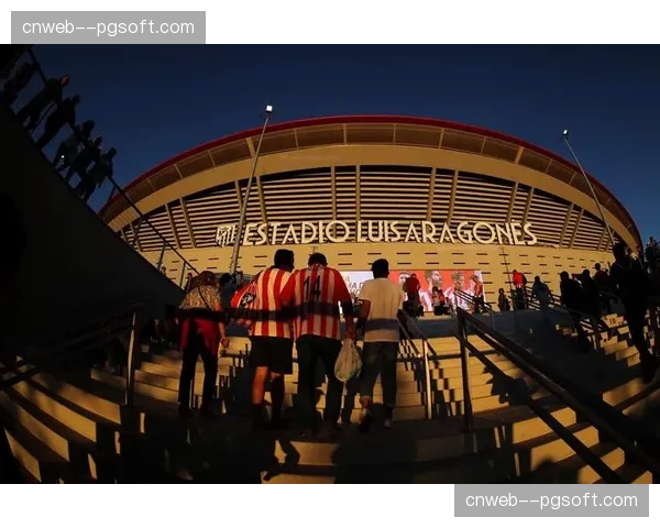 马竞大都会球场获评五星级体育场,将进入欧冠决赛候选名单 马竞大都会球场获评五星级体育场,将进入欧冠决赛候选名单