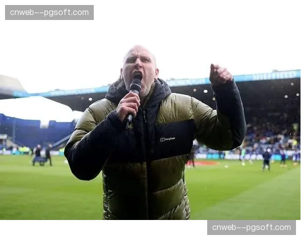 通讯：保级生死战，谢菲联最后时刻绝杀埃弗顿留住希望